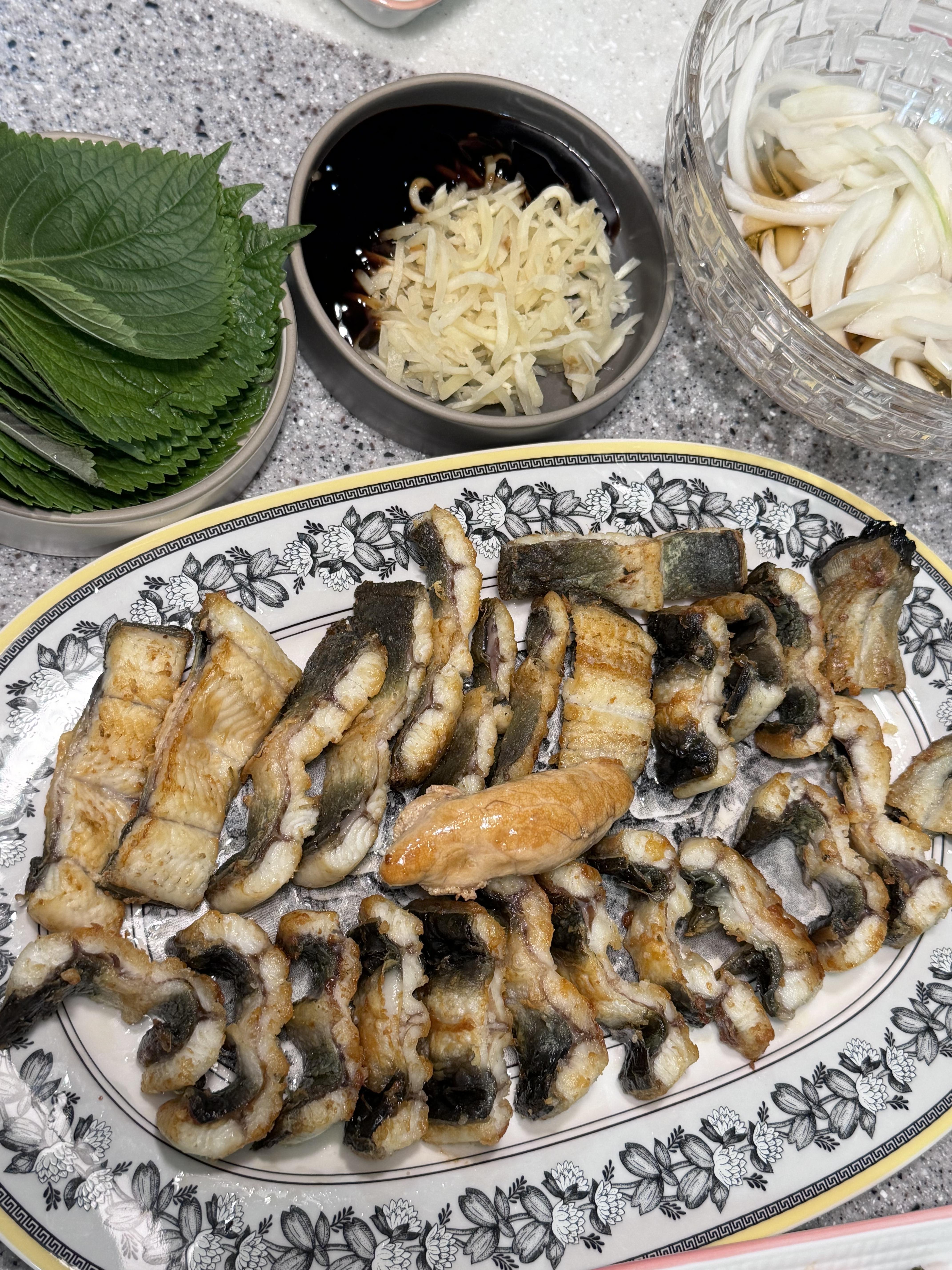 심명진 민물장어 손질장어 1kg